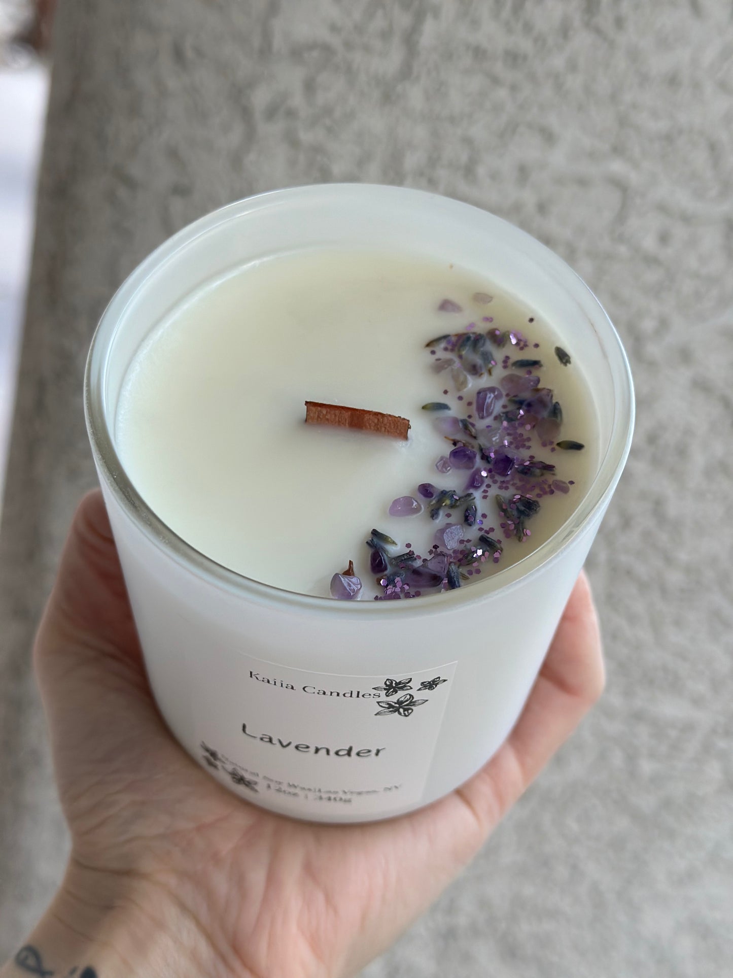 Modern wood wick candle